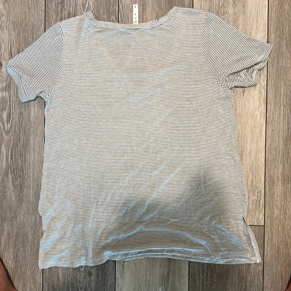 Striped Top - Picture 4 of 4